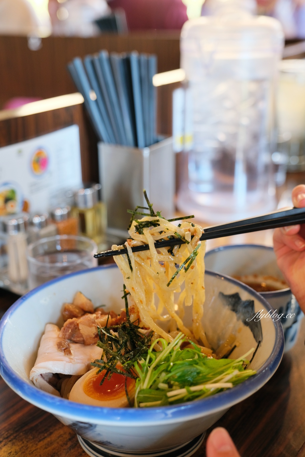 日本東京|AFURI 阿夫利拉麵原宿店.東京人氣排隊拉麵店,必點招牌柚子鹽拉麵 @飛天璇的口袋 日本東京|AFURI 阿夫利拉麵原宿店.東京人氣排隊拉麵店,必點招牌柚子鹽拉麵 @飛天璇的口袋