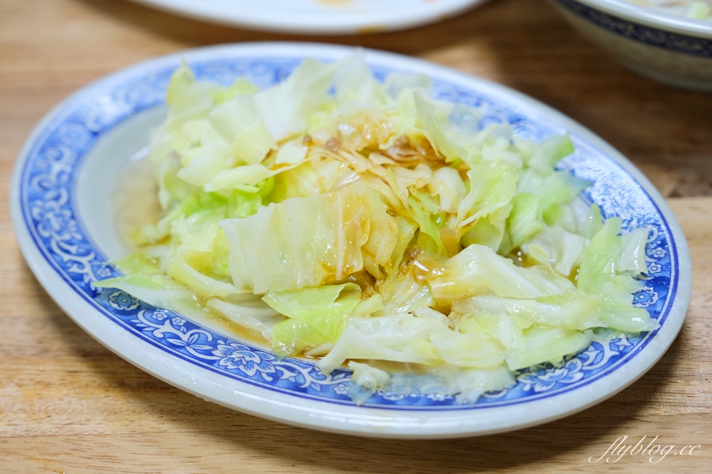台中北區|王印製麵麻辣乾麵.一中街超人氣鐵皮屋麵攤,CP值取勝學生族的最愛 @飛天璇的口袋 台中北區|王印製麵麻辣乾麵.一中街超人氣鐵皮屋麵攤,CP值取勝學生族的最愛 @飛天璇的口袋
