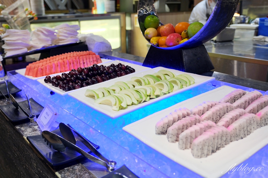 台中西區｜台中金典酒店栢麗廳．台中百匯吃到飽下午茶，平日一個人550元 @飛天璇的口袋