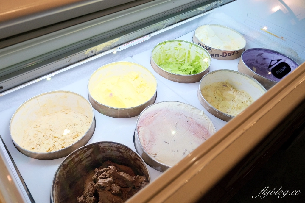 台中西區｜台中金典酒店栢麗廳．台中百匯吃到飽下午茶，平日一個人550元 @飛天璇的口袋