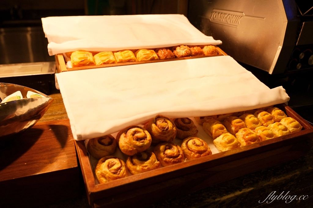 台中西區｜台中金典酒店栢麗廳．台中百匯吃到飽下午茶，平日一個人550元 @飛天璇的口袋