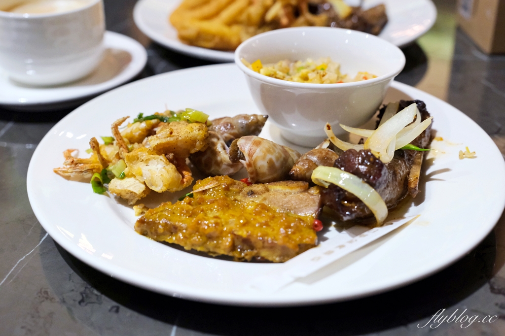 台中西區｜台中金典酒店栢麗廳．台中百匯吃到飽下午茶，平日一個人550元 @飛天璇的口袋