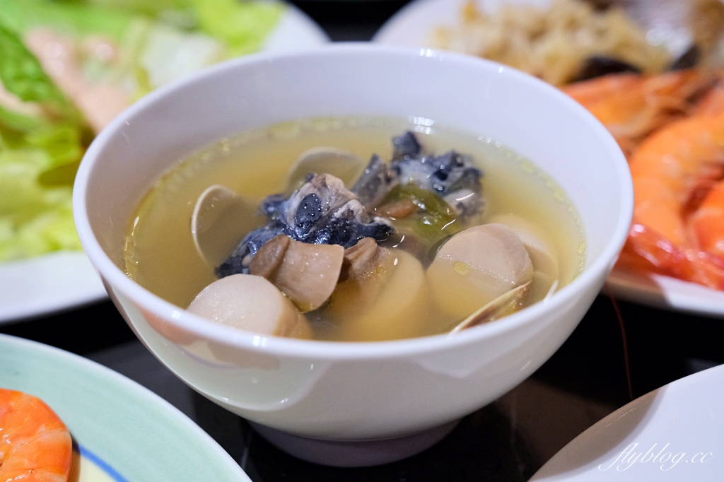 台中西區｜台中金典酒店栢麗廳．台中百匯吃到飽下午茶，平日一個人550元 @飛天璇的口袋