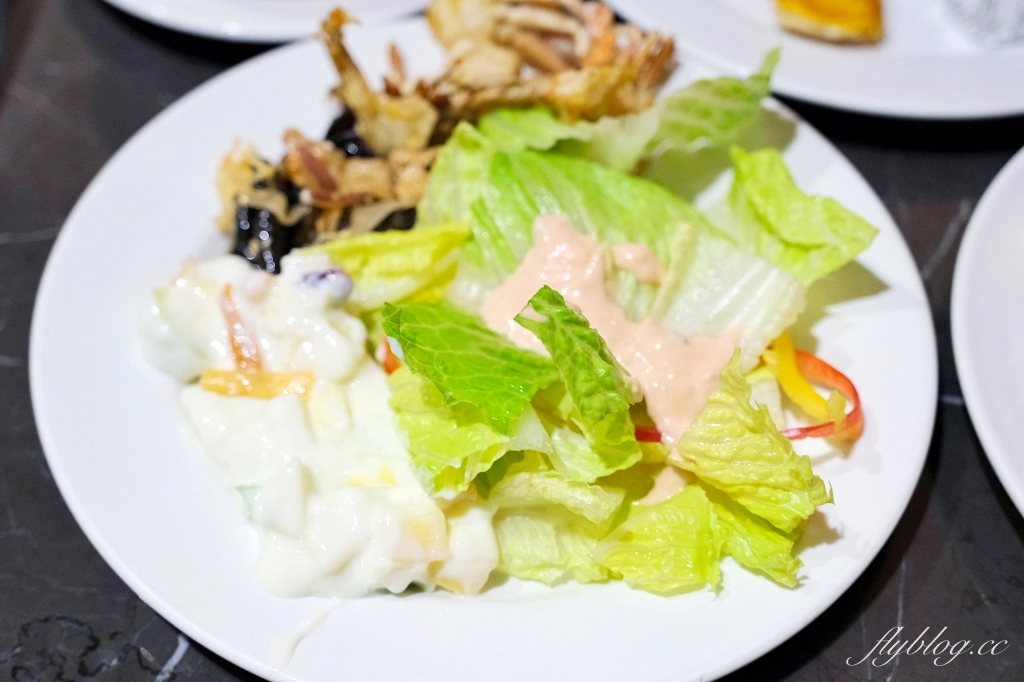 台中西區｜台中金典酒店栢麗廳．台中百匯吃到飽下午茶，平日一個人550元 @飛天璇的口袋
