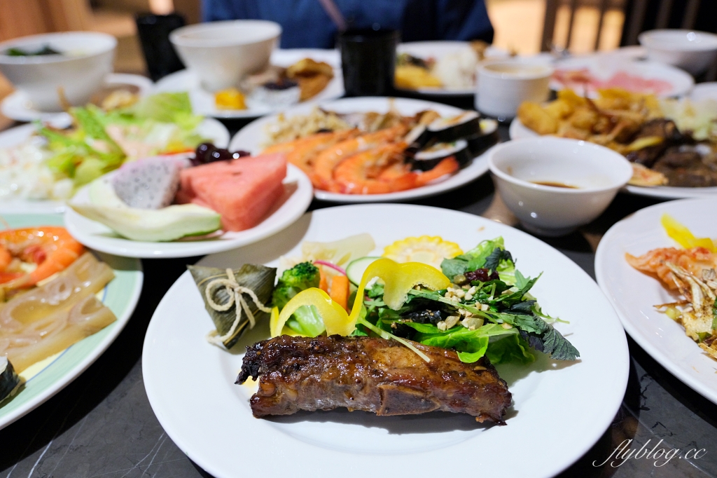 台中西區｜台中金典酒店栢麗廳．台中百匯吃到飽下午茶，平日一個人550元 @飛天璇的口袋