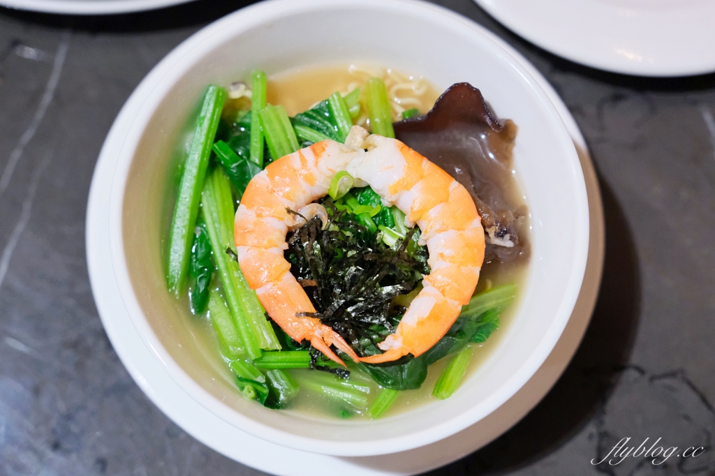 台中西區｜台中金典酒店栢麗廳．台中百匯吃到飽下午茶，平日一個人550元 @飛天璇的口袋