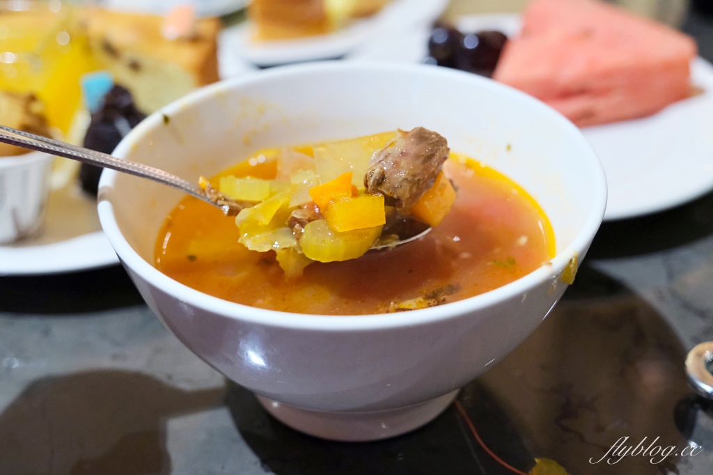 台中西區｜台中金典酒店栢麗廳．台中百匯吃到飽下午茶，平日一個人550元 @飛天璇的口袋