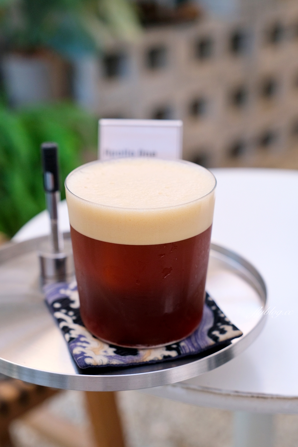 桃園中壢｜R.B.C ROAST BY CHEN COFFEE．宛如在太空艙裡喝咖啡，桃園高鐵附近青埔優質咖啡館 @飛天璇的口袋