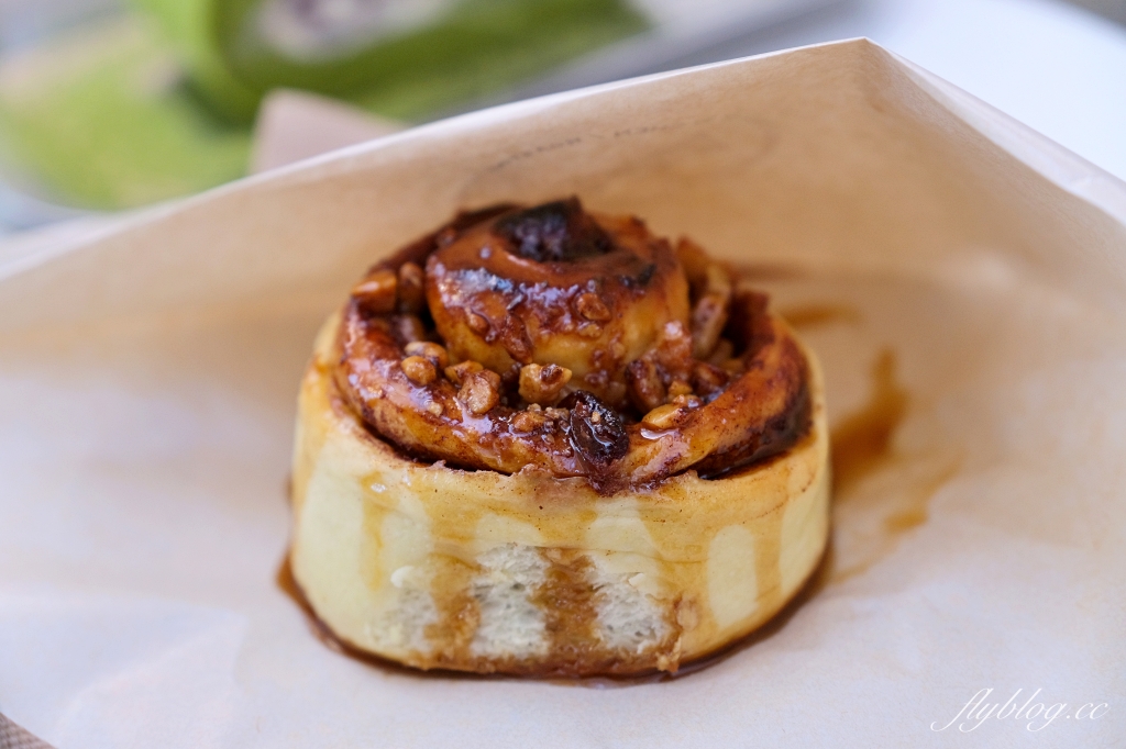 桃園中壢｜R.B.C ROAST BY CHEN COFFEE．宛如在太空艙裡喝咖啡，桃園高鐵附近青埔優質咖啡館 @飛天璇的口袋