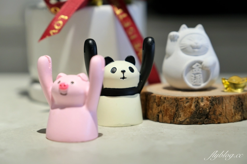 台中北區｜閑日ひま Hima cafe．蕭美琴也推薦的肉桂捲，台中優質甜點咖啡館 @飛天璇的口袋