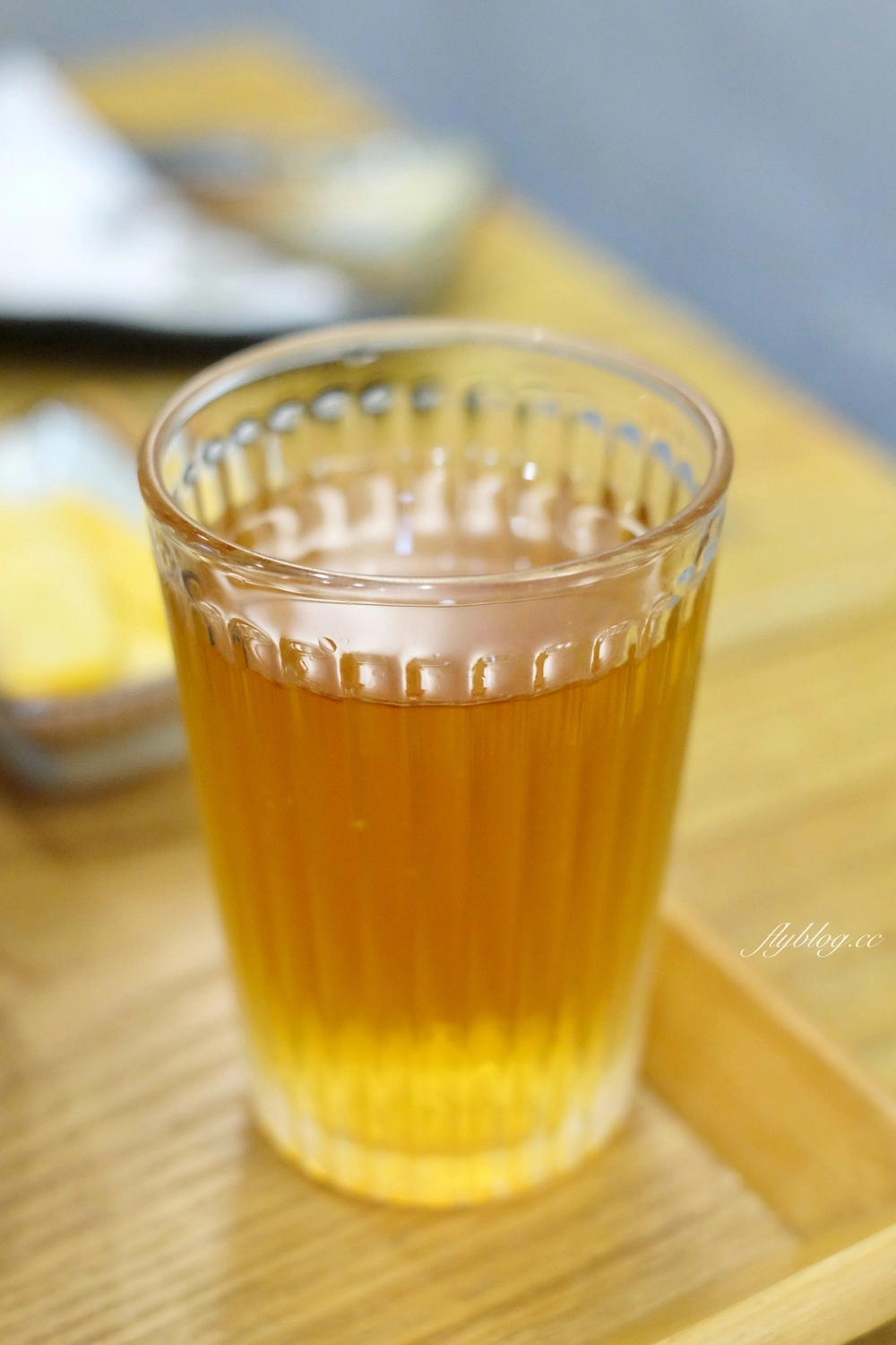 台中西區｜綠光咖哩。味自慢．8種主食隨便搭，泰式、日式、印度咖哩吃得到 @飛天璇的口袋