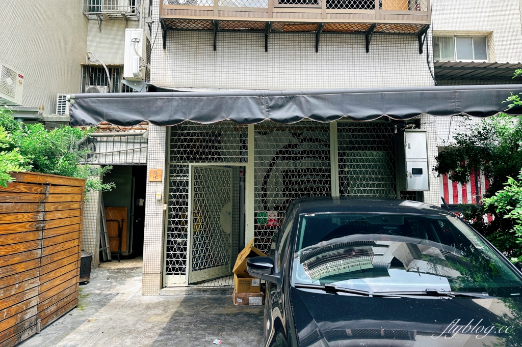 台中北區｜一星咖哩飯 台中南京店．台北人氣咖哩店，門前隱味牛肉麵新品牌 @飛天璇的口袋