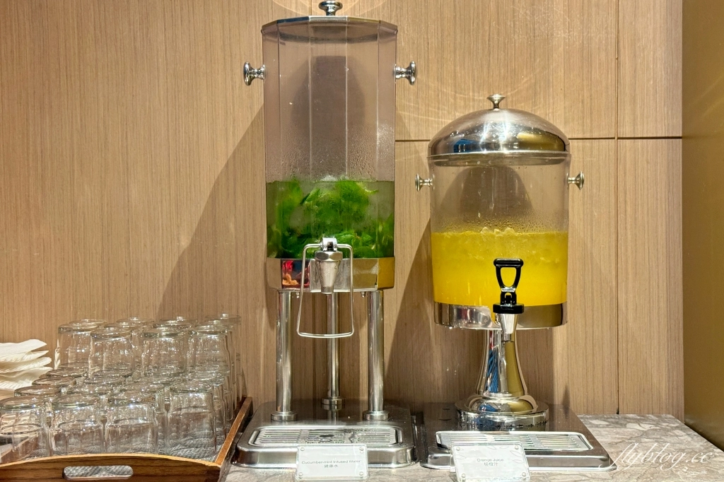 桃園機場|環亞機場貴賓室.第2航廈離境大堂A區,餐點、環境、營業時間及收費方式 @飛天璇的口袋 桃園機場|環亞機場貴賓室.第2航廈離境大堂A區,餐點、環境、營業時間及收費方式 @飛天璇的口袋