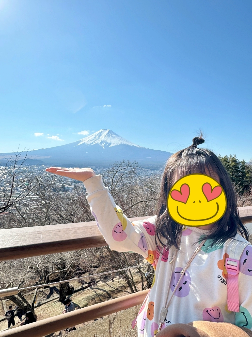 日本山梨｜富士山一日遊．富士山+河口湖天上山公園纜車+忍野八海+淺間公園 (KKday東京出發) @飛天璇的口袋