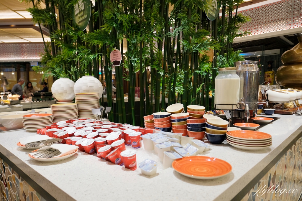 澳門路氹｜上葡京酒店．上葡京綜合度假村主題飯店，環境、交通方式及早餐百匯分享 @飛天璇的口袋