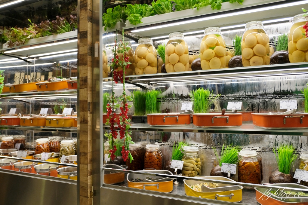 澳門路氹｜上葡京酒店．上葡京綜合度假村主題飯店，環境、交通方式及早餐百匯分享 @飛天璇的口袋