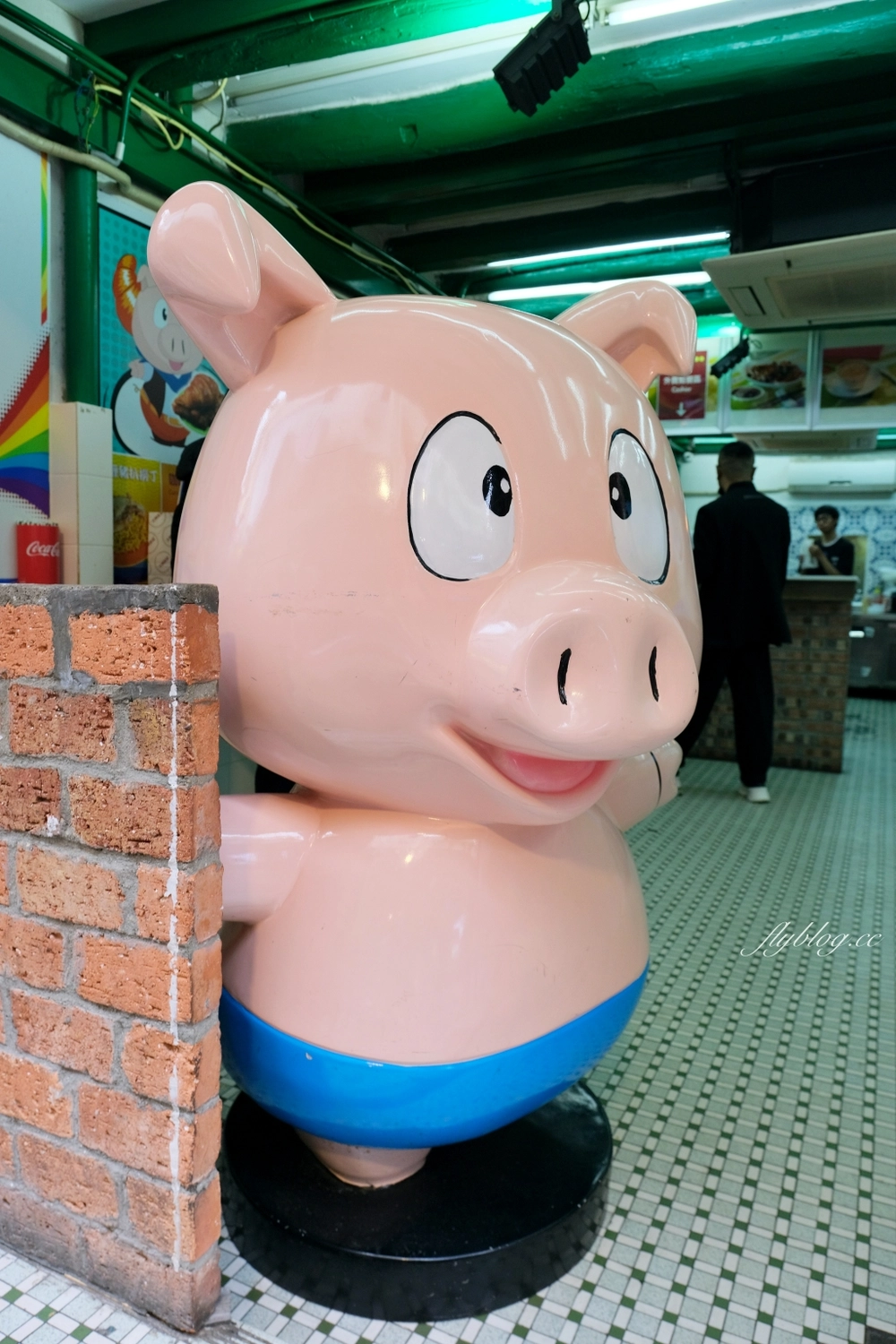 澳門氹仔｜大利來記豬扒包．澳門必吃美食之一，官也街也有分店 @飛天璇的口袋