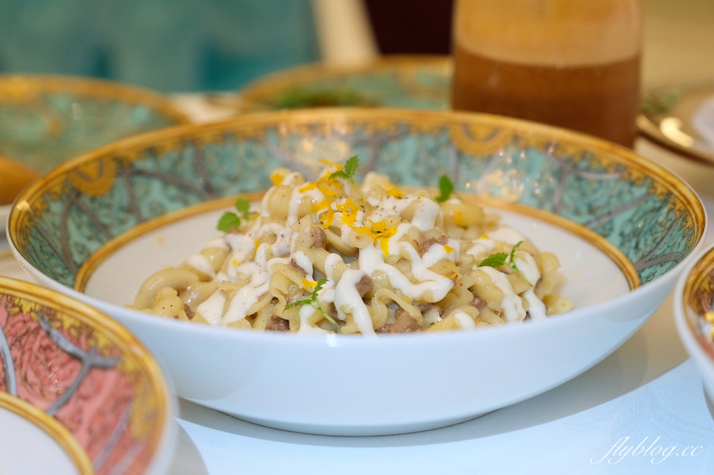 澳門路氹｜嘉樂酒吧．走進時尚大師Gianni Versace世界，品嚐凡賽斯酒店優雅下午茶 @飛天璇的口袋