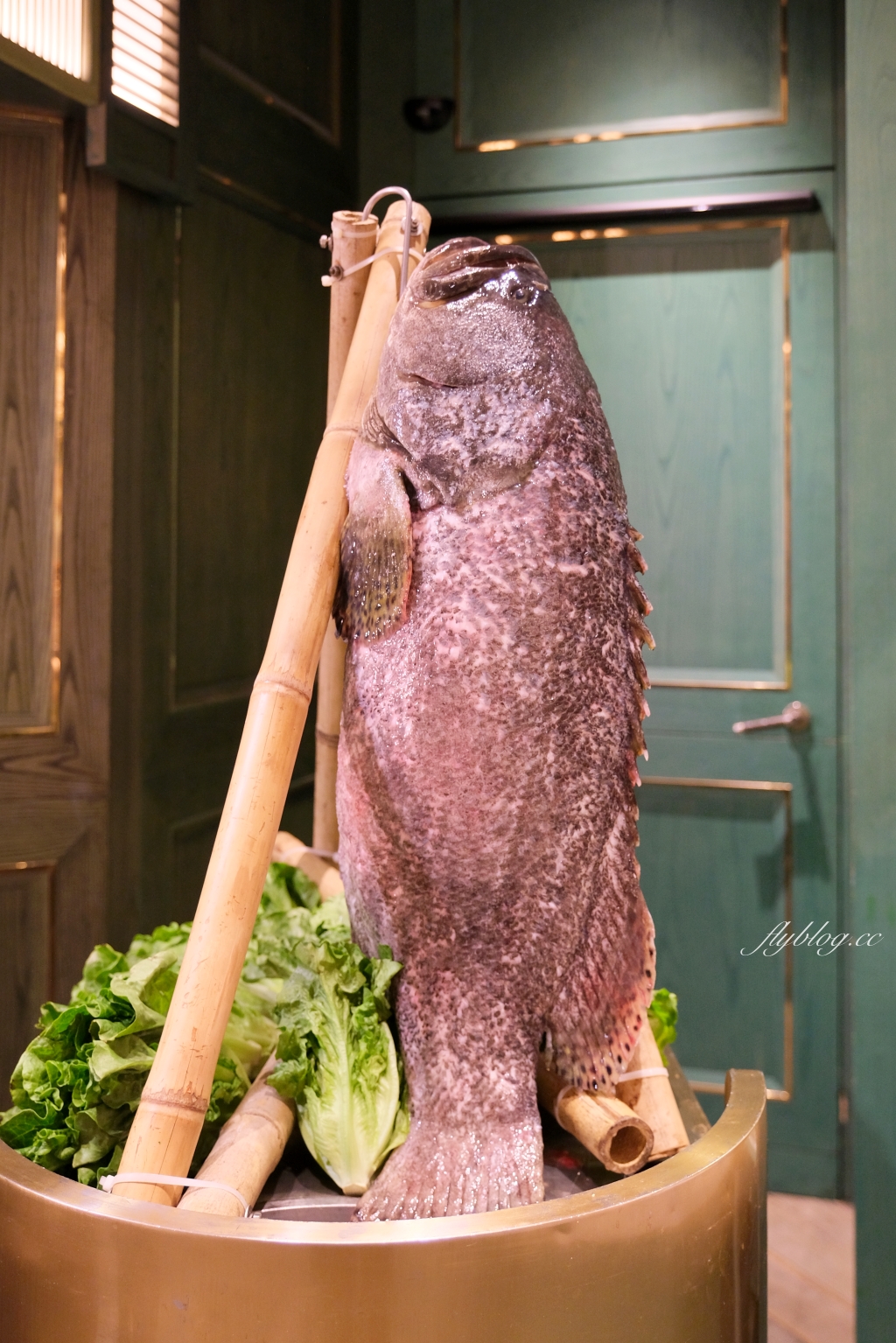 澳門路氹｜自助山．澳門最大自助百匯餐廳，吃遍全亞洲600多道美食 @飛天璇的口袋