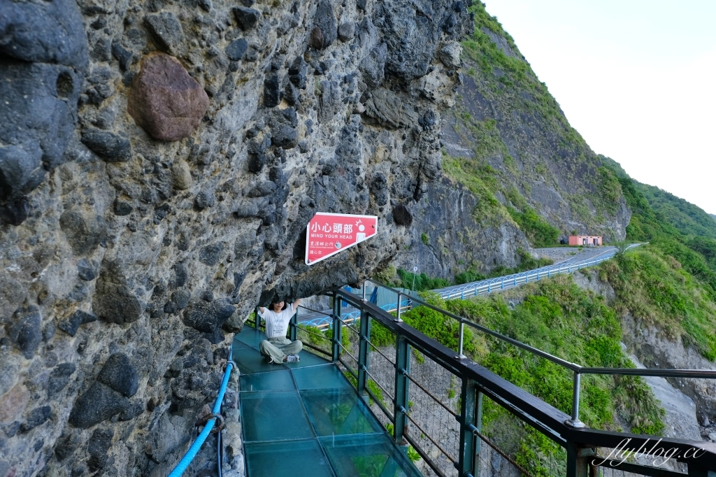 花蓮豐濱｜親不知子海上古道．走在透明玻璃步道，遠眺蔚藍太平洋美景 @飛天璇的口袋