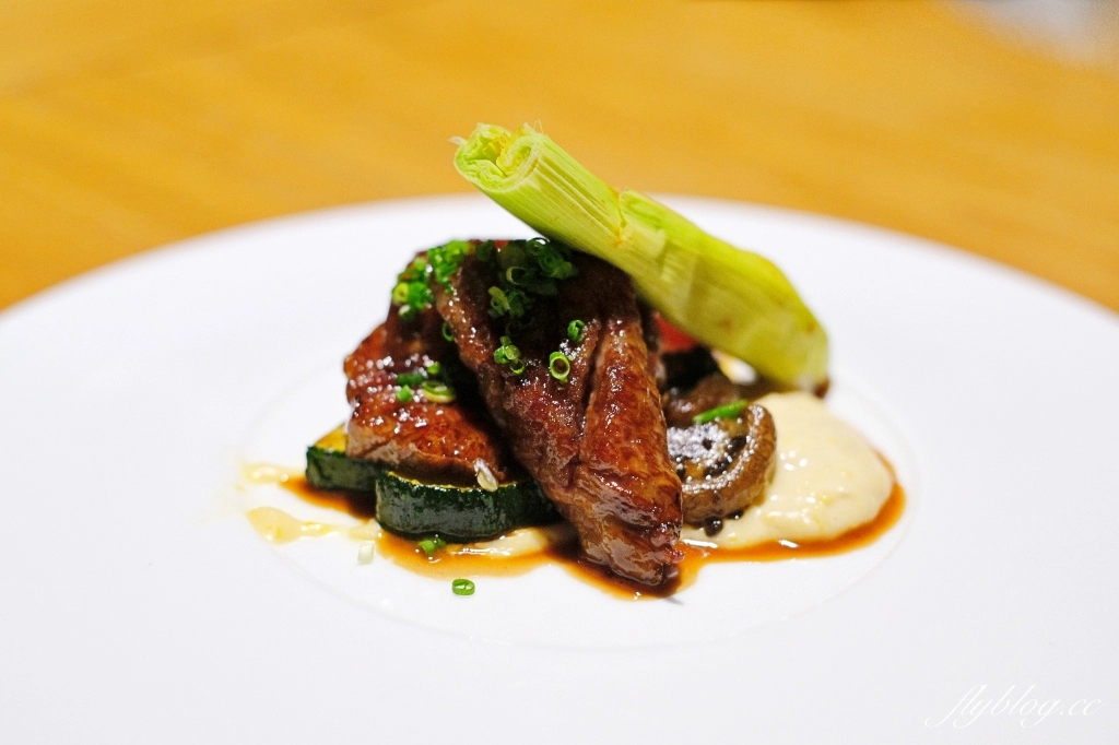 台中西屯｜響壽司 HIBIKI．台中七期日式餐廳，客製化無菜單料理，商業午餐1000元起 @飛天璇的口袋