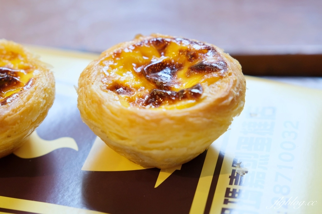 澳門半島｜瑪嘉烈蛋撻店．全澳門只有一間，澳門必吃人氣蛋撻伴手禮 @飛天璇的口袋