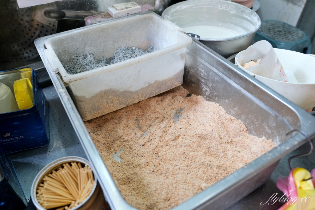 彰化美食｜古月館糯米炸 東民店．營業50個年頭，阿嬤親手炸的糯米炸 @飛天璇的口袋