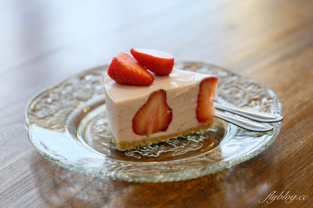 台中西區｜西成珈琲工作室．充滿昭和風情咖啡館，營業到晚上10點 @飛天璇的口袋