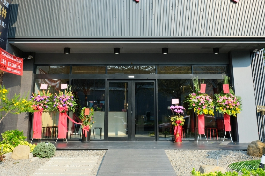 台中南屯｜耀武羊威羊肉爐吃到飽．599元起！6種湯頭７種羊肉，各種生鮮蔬菜冰淇淋無限吃 @飛天璇的口袋