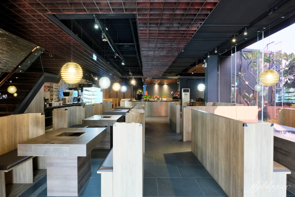 台中南屯｜耀武羊威羊肉爐吃到飽．599元起！6種湯頭７種羊肉，各種生鮮蔬菜冰淇淋無限吃 @飛天璇的口袋