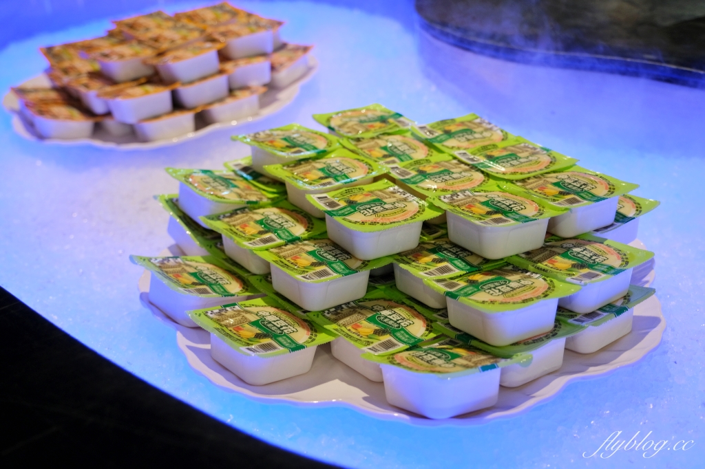 台中南屯｜耀武羊威羊肉爐吃到飽．599元起！6種湯頭７種羊肉，各種生鮮蔬菜冰淇淋無限吃 @飛天璇的口袋