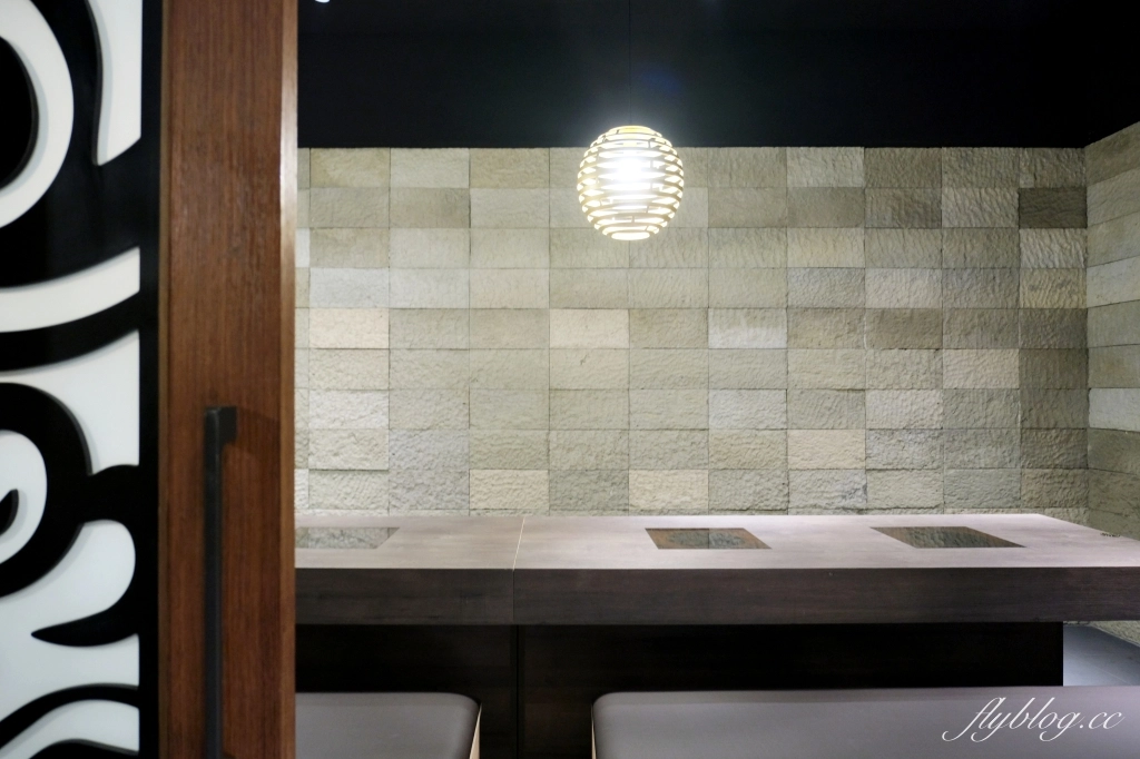 台中南屯｜耀武羊威羊肉爐吃到飽．599元起！6種湯頭７種羊肉，各種生鮮蔬菜冰淇淋無限吃 @飛天璇的口袋