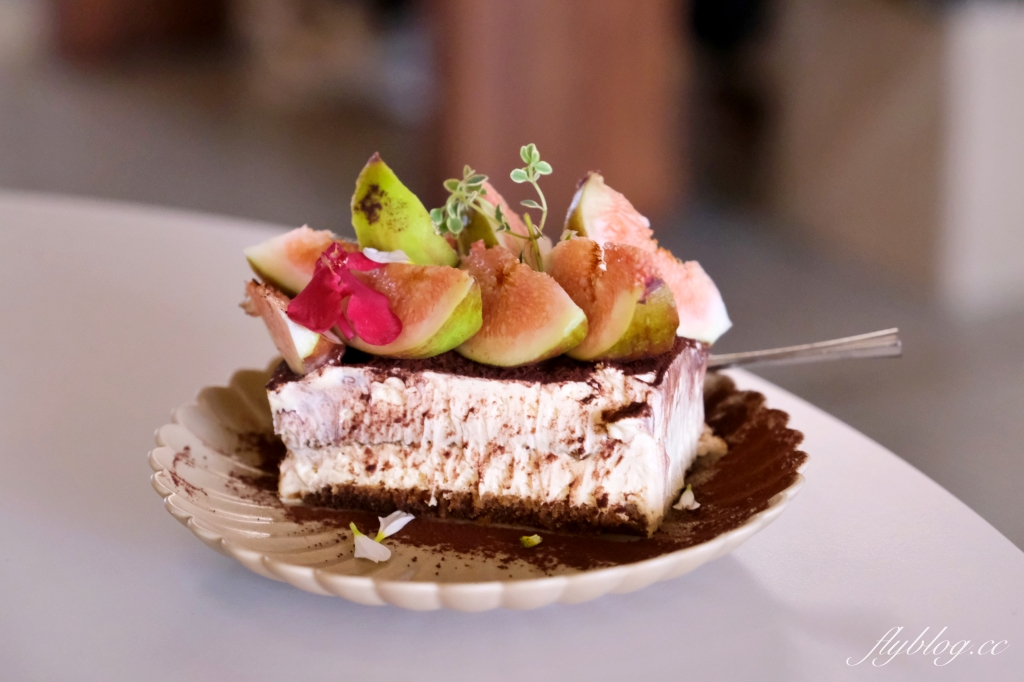 台中中區｜Phase Coffee Roasters．中山路老宅新生命，兼具實力與美麗的咖啡館 @飛天璇的口袋