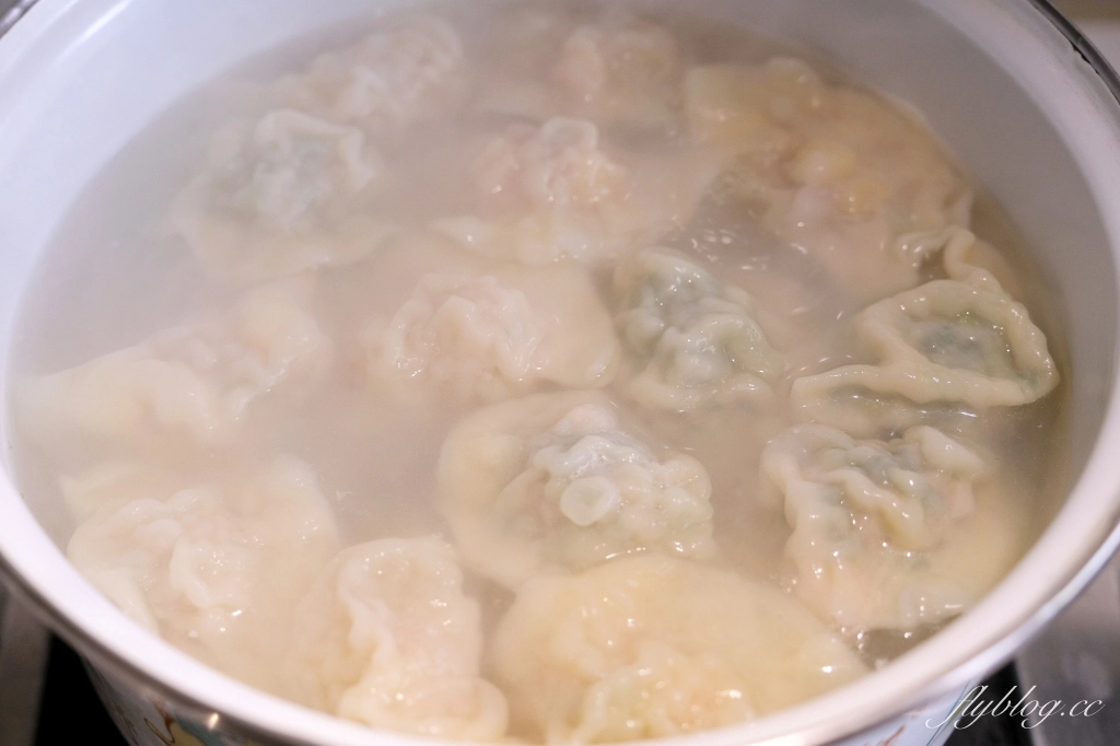 團購美食｜枝枝手工水餃．等了5個月才到貨，有緣人才吃得到的水餃 @飛天璇的口袋