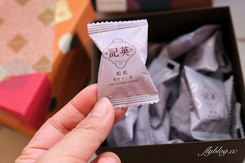 澳門氹仔｜英記餅家．傳承近百年澳門老店，官也街必買伴手禮推薦 @飛天璇的口袋