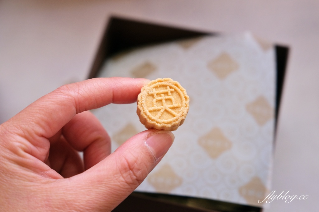 澳門氹仔｜英記餅家．傳承近百年澳門老店，官也街必買伴手禮推薦 @飛天璇的口袋