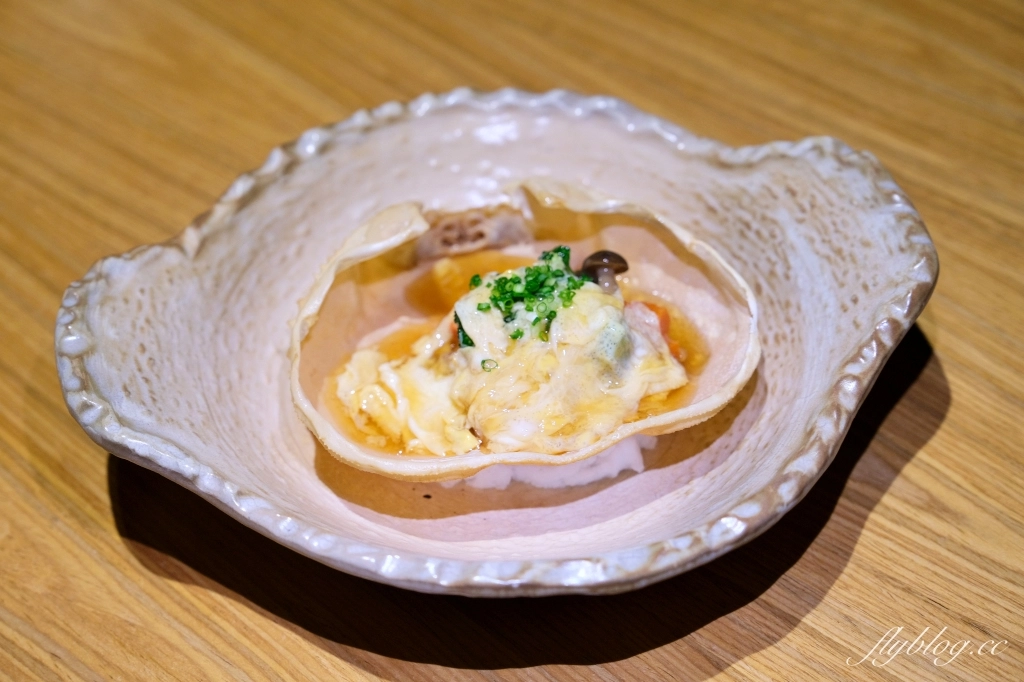 台中西屯｜響壽司 HIBIKI．台中七期日式餐廳，客製化無菜單料理，商業午餐1000元起 @飛天璇的口袋