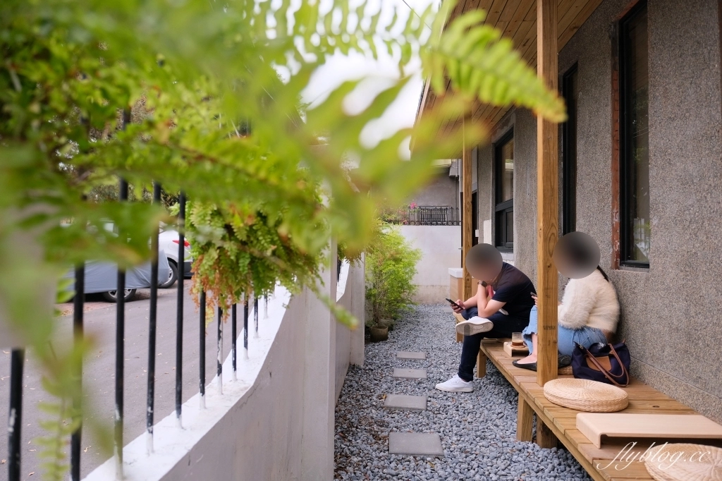 台中南屯｜桴汌咖啡．隱身黎明新村巷子裡，充滿日式風情的咖啡館 @飛天璇的口袋