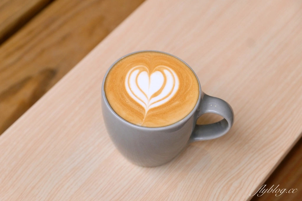 台中南屯｜桴汌咖啡．隱身黎明新村巷子裡，充滿日式風情的咖啡館 @飛天璇的口袋