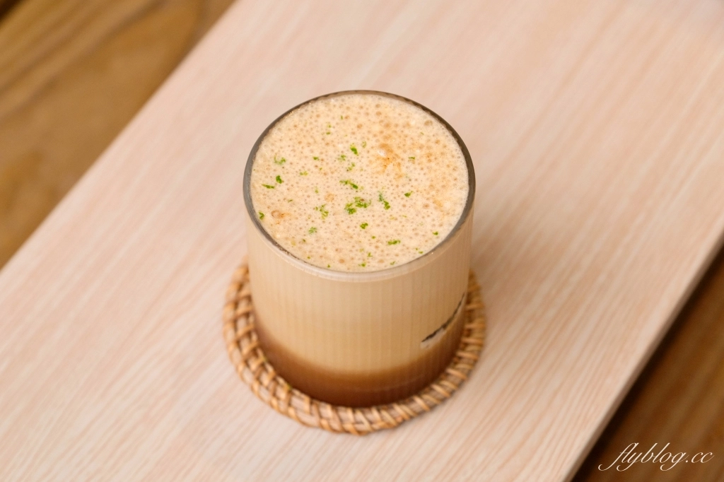 台中南屯｜桴汌咖啡．隱身黎明新村巷子裡，充滿日式風情的咖啡館 @飛天璇的口袋