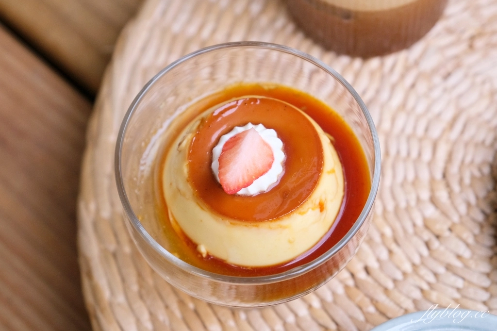 台中南屯｜桴汌咖啡．隱身黎明新村巷子裡，充滿日式風情的咖啡館 @飛天璇的口袋