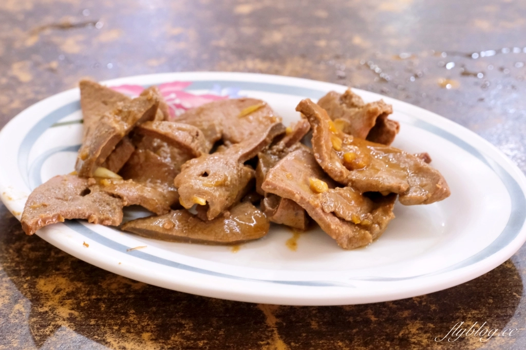 嘉義東區|簡單火雞肉飯.25元銅板價火雞肉飯,平價美味餐點選擇性多 @飛天璇的口袋 嘉義東區|簡單火雞肉飯.25元銅板價火雞肉飯,平價美味餐點選擇性多 @飛天璇的口袋