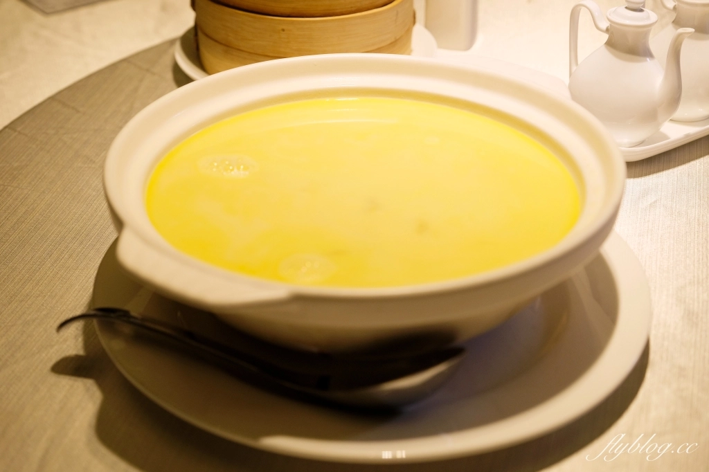 台中南屯｜金悅軒．一整隻烤乳豬好威，台中米其林推介 @飛天璇的口袋