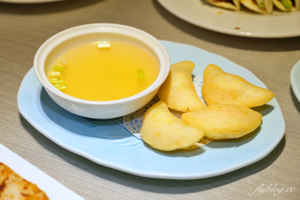 台中南屯｜金悅軒．一整隻烤乳豬好威，台中米其林推介 @飛天璇的口袋