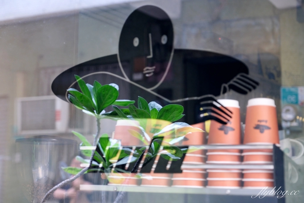 台南中西｜窟仔kula．台南巷弄裡的老宅咖啡館，必點經典台式料理 @飛天璇的口袋