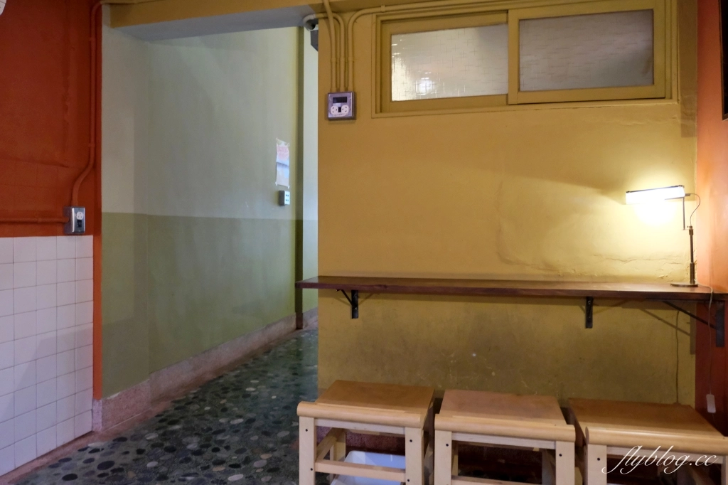 台南中西｜窟仔kula．台南巷弄裡的老宅咖啡館，必點經典台式料理 @飛天璇的口袋