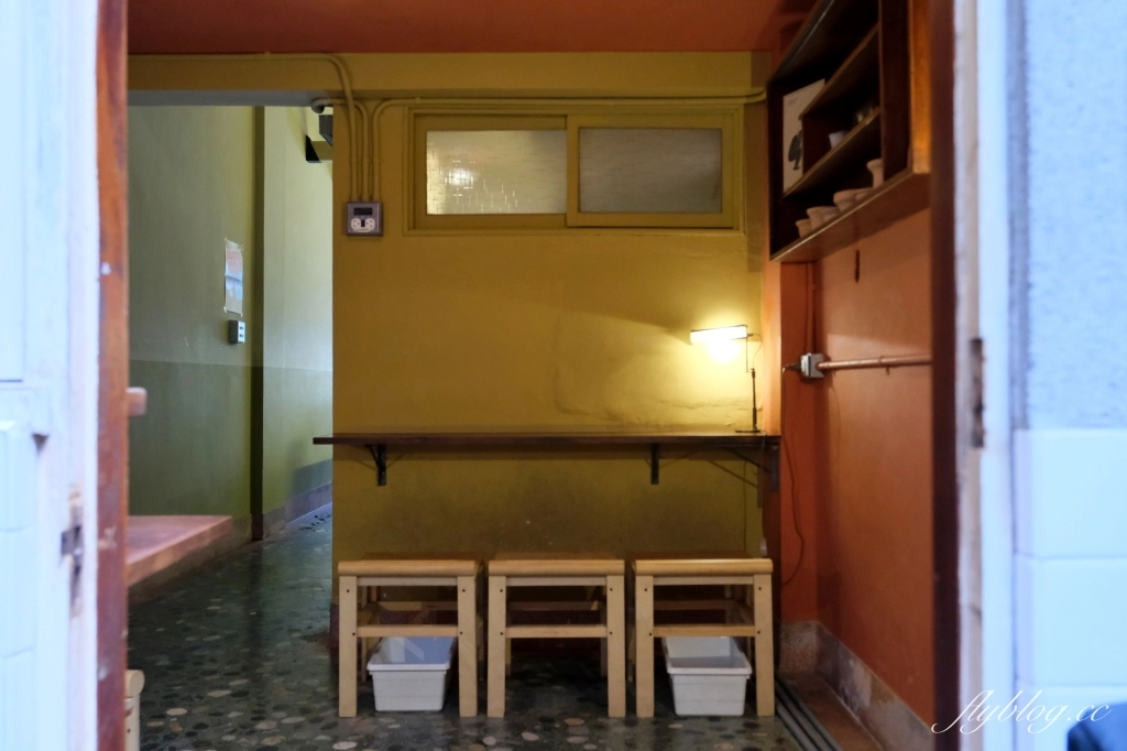 台南中西｜窟仔kula．台南巷弄裡的老宅咖啡館，必點經典台式料理 @飛天璇的口袋