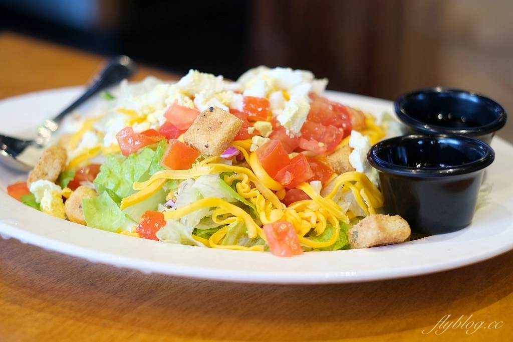 台中西屯｜德州鮮切牛排台中店．花生、麵包、飲料吃到飽，加入會員送生日禮 @飛天璇的口袋
