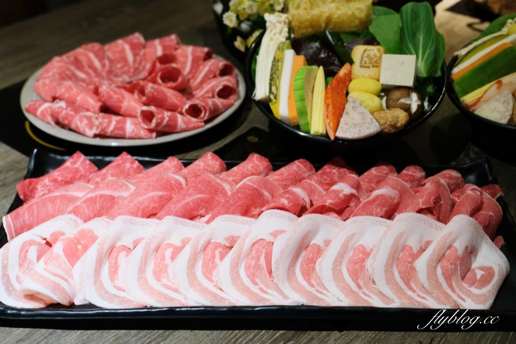 台中北屯｜養鍋Yang Guo石頭火鍋文心店，遍及北中南全台連鎖火鍋，小資族月底必吃火鍋推薦 @飛天璇的口袋