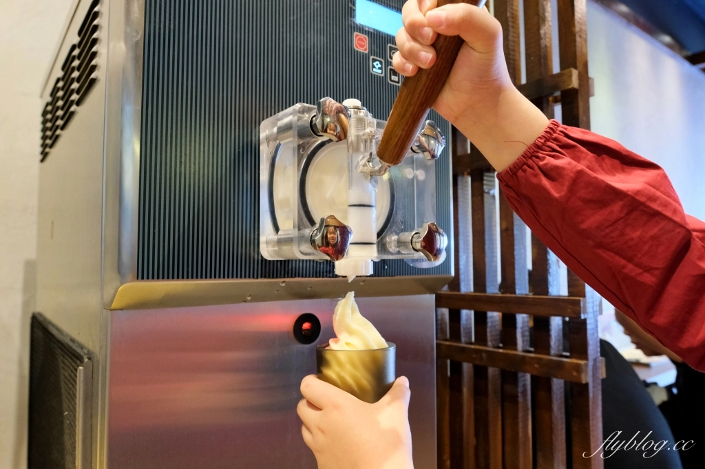 南投草屯｜宮本武丼．大份量直火燒肉丼，湯品、飲料、冰淇淋無限供應 @飛天璇的口袋